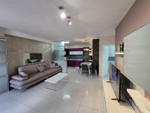 Jepet me qera apartment 3+1 tek Pazari i Ri/700 euro