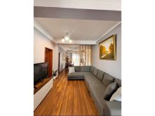 0695136472 Qera, Apartament 2+1, Rruga 5 Maji, Tirane