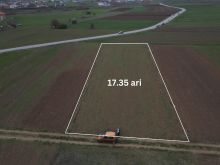 Troje ne shitje ne Lipjan..1km nga qyteti i Lipjanit