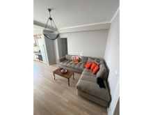 \"JEPET ME QIRA APARTAMENT 1+1 NE VOLLGA\"