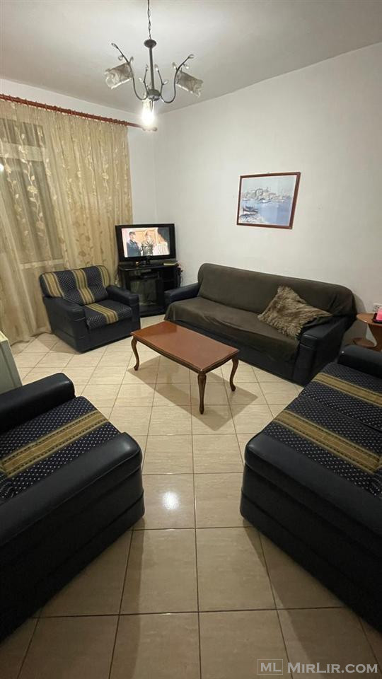 JEPET ME QERA APARTAMENT PRANE DYLIT , DURRES