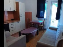 Ipet banes me qira 2 dhomshe, kati i 4, Aktash