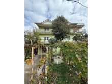 Shitet Vilë 3-katëshe,Buzë rruge– Spitallë, Durrës !