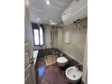 0695136472 Qera, Apartament 2+1+Post Parkimi, Blloku, Tiranë