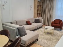 Jepet me qera apartament 2+1+2 tek 21 Dhjetori/ 1\'000€