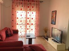 JEPET ME QIRA APARTAMENT 2+1 NË QENDËR TË ORIKUMIT , VLORË.