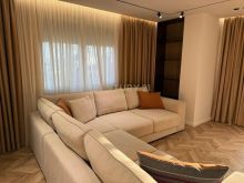 0698244160 APARTAMENT LUKSOZ ME QIRA TE RRUGA E RE E PORTIT!