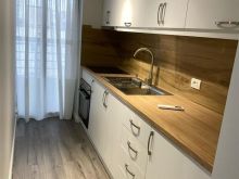 Jepet me qera apartament 1+1 Komuna Parisit 550€