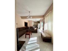 Jepet apartament 2+1+2 me qera,Tek Ujesjellesi ,Durres