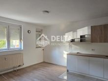 Banesë per 78m2 zyre me qira ne Ulpiane