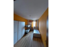 \"Jepet me qera apartament 2+1te Muzeumi, Durrës.\"