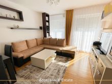 Banesë me QIRA – 1 dhomë gjumi – Arbëri
