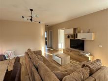 JEPET ME QERA APARTAMENTI 2+1 SPITALI , DURRES.