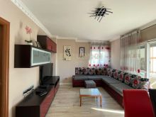 JEPET APARTAMENT ME QIRA 1+1 VIJA E PARE NE PLAZH RROTA KUQE