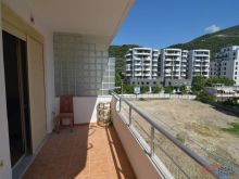 APARTAMENT 1+1 ME QERA NE LUNGOMARE, VLORE