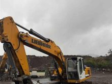 Eskavator LIEBHERR R934C viti 2015