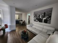 APARTAMENT ME QERA PRANE STADIUMIT
