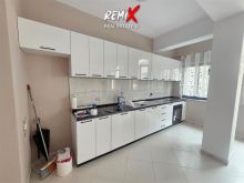 APARTAMENT 3+1+2 PER QERA PRANE STADIUMIT