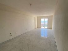 Jepet me qera Apartament 2+1 ne Kamez/500 Euro