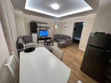 JEPET ME QERA APARTAMENT 2+1 PLAZH DURRES