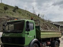 Mercedes Benz 1722