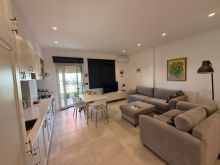 JEPET ME QERA APARTAMENT 1+1 PLAZH ILIRIA PRANE HOTEL VILA L