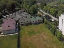 🏡 SHITEN 8 VILETA + 4400M² TOKË, POGRADEC!
