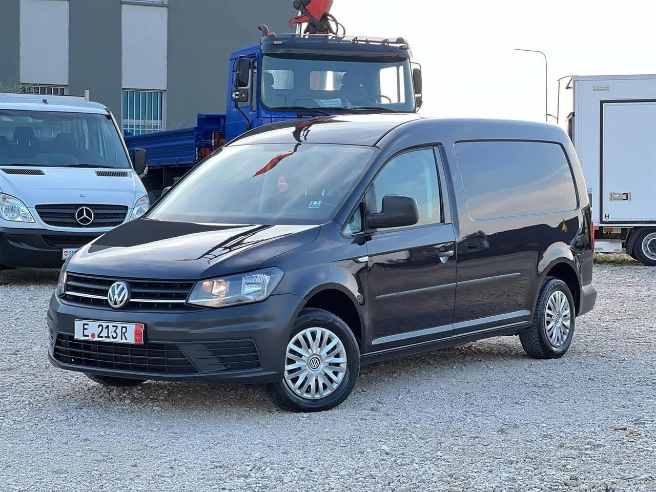 Caddy maxi