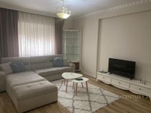 Jepet Apartament 2+1+2 me Qira tek Kristal Center!!