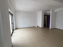 🏡 Shitet Apartament 2+1 – Kodra e Diellit 2