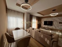 Super Apartament 2+1 Per Qira, Stacioni I Trenit , Durres.