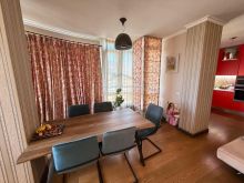 Shitet, Duplex + Garzoniere, Pallati me Shigjeta, Tiranë.