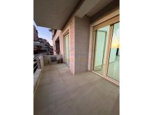 Shitet, Apartament 1+1, Fresku, Tiranë