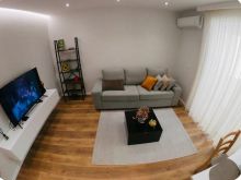 +3550682098305JEPET ME QERA 1+1 PAZARI I RI TIRANE