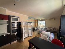 Qera, Apartament 2+1+2, Komuna e Parisit, Tiranë.