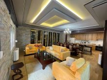 Jepet me qera Super apartament 4+2+3+2P ne Myslym Shyr
