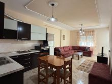 0693928735 JEPET ME QIRA APARTAMENT 3+1+2 ISH URT DURRES!