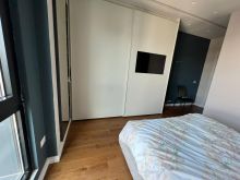 Jepet me qera apartament tek SQ21 2+1+2+parkim/Rr.Kavajesj