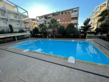 Jepet me qera super apartament 3+1+3 