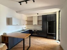 🏡 Apartament 2+1+2 me Qira – Komuna e Parisit, Rruga Prokop