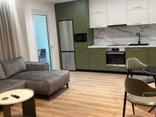 Jepet me Qira – Apartament 2+1 në Qendër të Tiranës