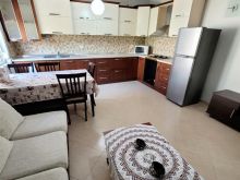 Kavaje,shtepi private 2+1+2 tualete afer qendres