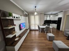 Apartament 2+1+2 për Qira tek Kopshti Botanik