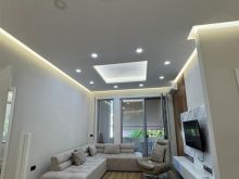 🏡 Apartament me Qira – Pazari i Ri, Qendër, Tiranë