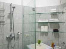 Jepet me qera apartament 1+1 ne Qendër/ 500€