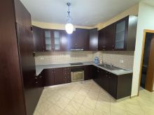 Jepet Apartament me qera 2+1+2 tek Komuna e Parisit