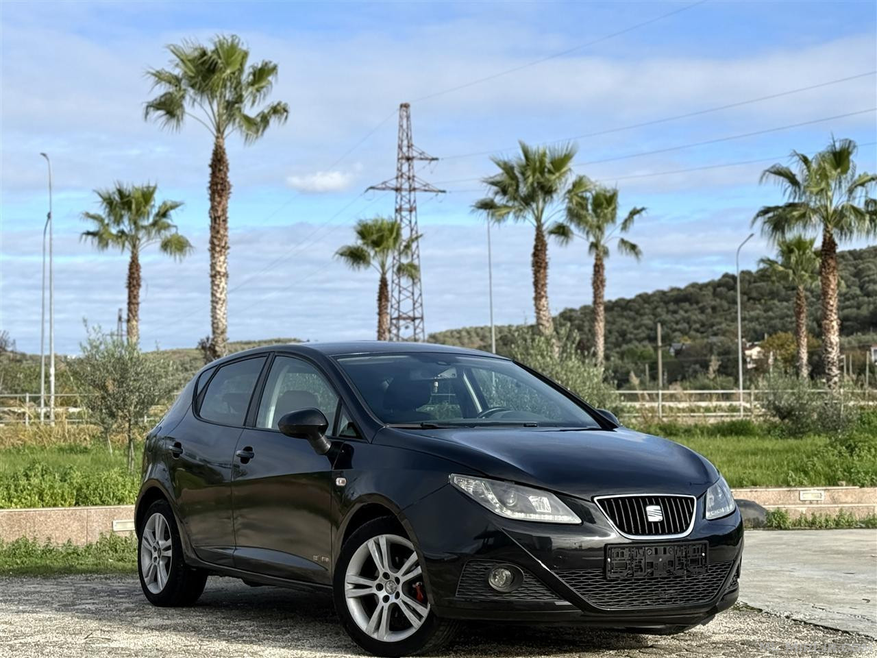 SEAT IBIZA