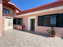 Jepet apartment 2+1 400 euro ne muaj, Golem Durres