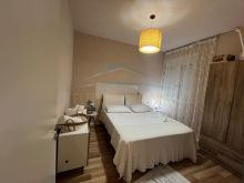 Qera ,Apartament 1+1+Post Parkimi, cel :+355696044408