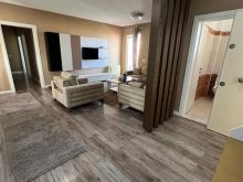 JEPET ME QERA 2+1+2 TEK STADIUMI DURRES